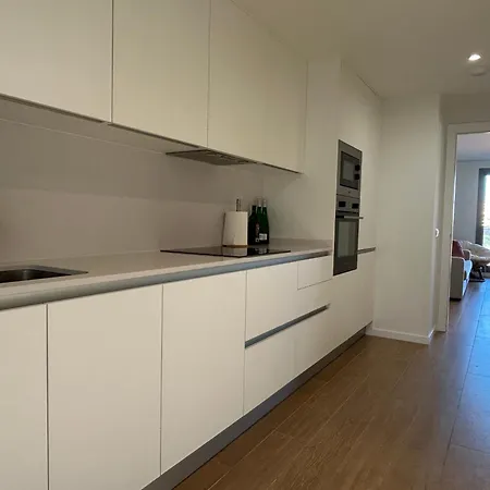 - Sun & Sea Experience Apartment